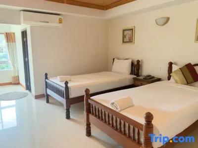 Maekhong Delta Boutique - 11