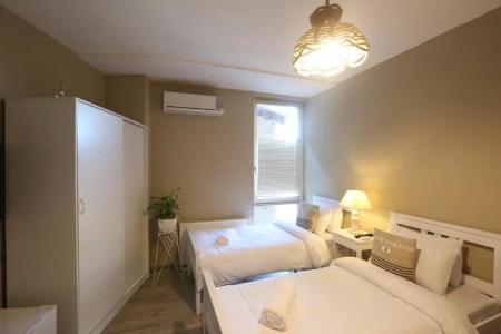 Greeting Inn - 42