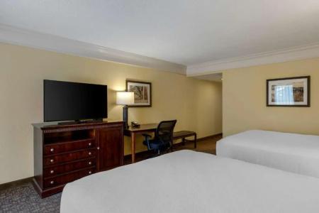 Best Western Inn of the Ozarks - 53