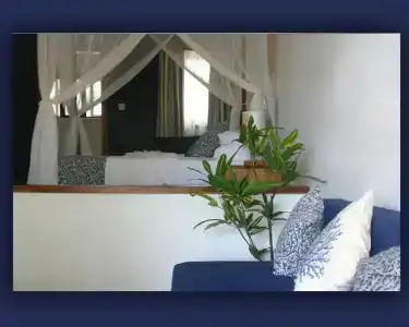 L'Hirondelle Self Catering Guest House - 14