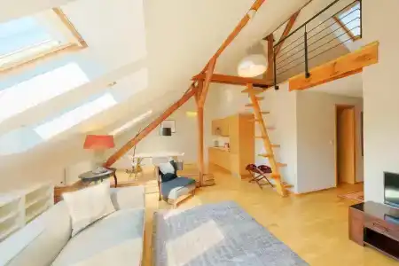 Hunger Wall Residence - 25