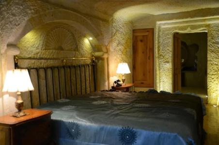 Golden Cave Suites - 56