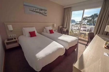 Best Western Plus Le Roof Vannes Bord De Mer - 85