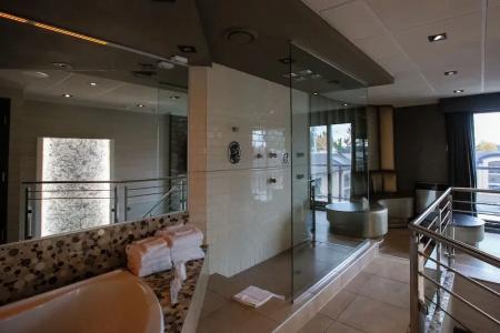 Le Chablis Cadillac - 43
