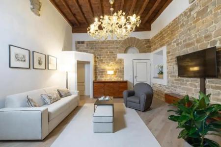 Donati Luxury Tower Suites - 101