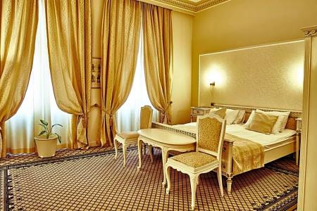 Grand Continental - 82
