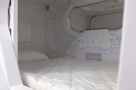 Av-1 Capsule - 4