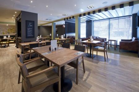 Premier Inn Tottenham Hale - 17
