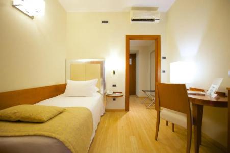 Best Western Crystal Palace - 35