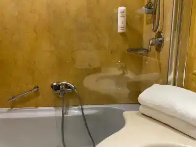 Holiday Inn Cagliari, An Ihg - 5