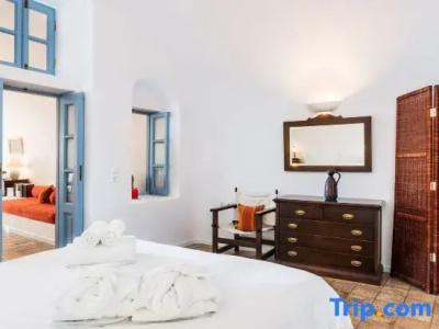 Pantelia Suites - 123