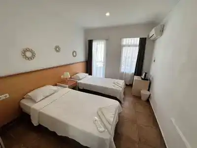 Mimosa Pension - 25