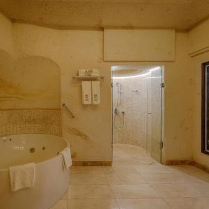 Taru Cave Suites - 36