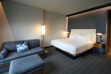 Courtyard by Marriott Charlotte Waverly - 2