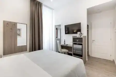 Apollo Guest House - 17