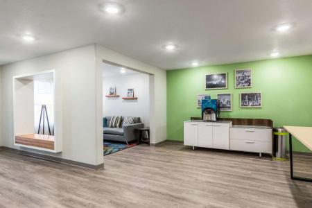 WoodSpring Suites Indianapolis Castleton - 4
