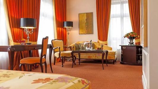 Relais & Châteaux Bülow Palais - 54