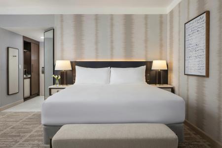 Loews Vanderbilt - 36