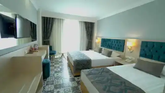 Dream World Palace - 34
