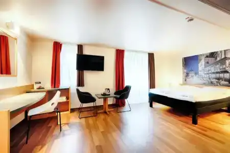 ibis Aachen Hauptbahnhof - 56