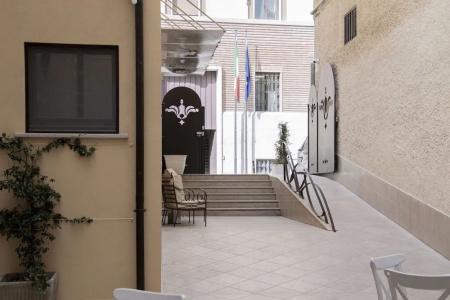 Palazzo Sant' Elena - 13