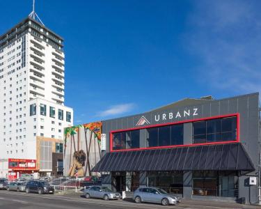 Urbanz - 21
