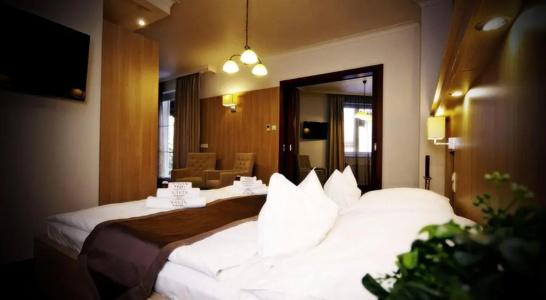 Xavin Wellness & Restaurant - 60