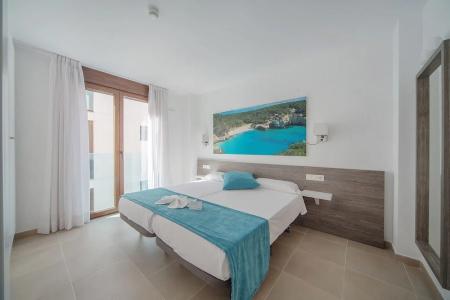 ApartFerrer Skyline - 54