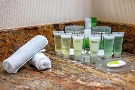 Courtyard by Marriott Prague City - 55
