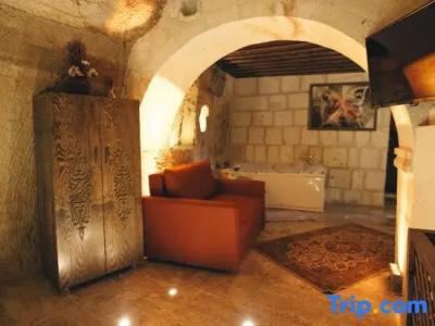 Tale Cave In - 149