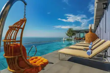 Le Sands Oceanfront Danang - 15