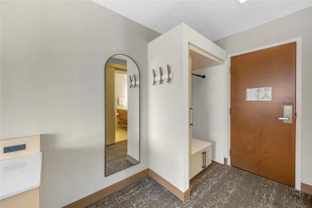 DoubleTree by Hilton City Center - 83