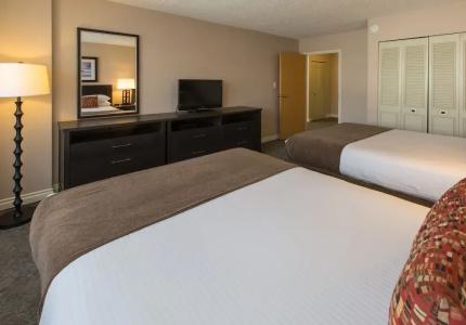 The Embassy Inn - 50