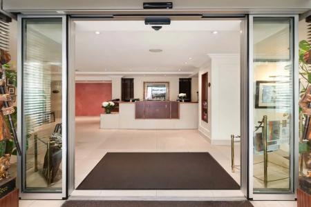 Kipling Manotel - 14