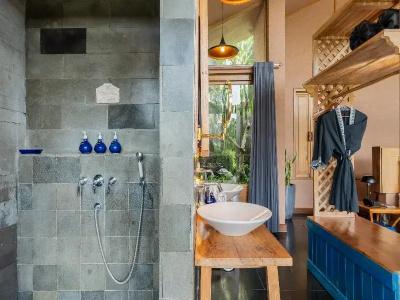 Amora Boutique Villas - 64