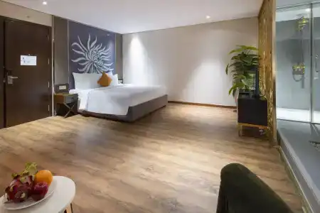 Winsuites Saigon - 35