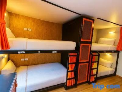 Ubox Hostel - 33
