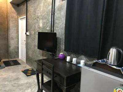 Nornlamphun Boutique - 4