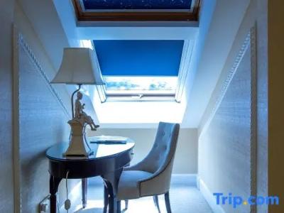 Hangzhou Rose Garden Resort & Spa - 137