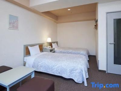 Hotel - 112