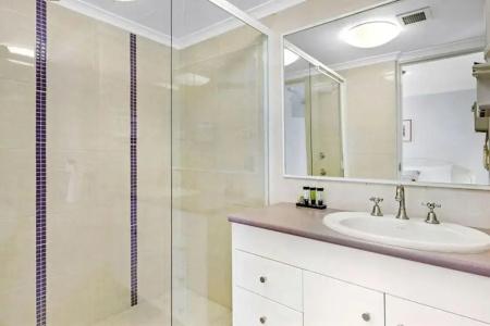 Ultiqa Beach Haven On Broadbeach - 310