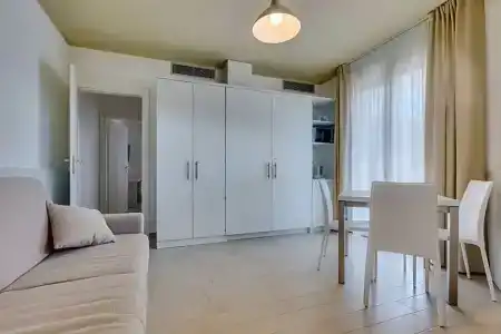 Marina Palace - 97