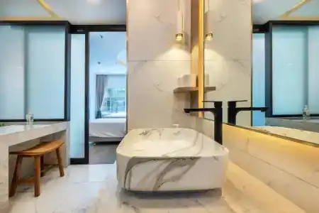 Qiu Sukhumvit - 141