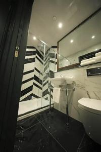 The Portico - 37