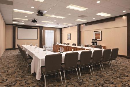Embassy Suites - 17