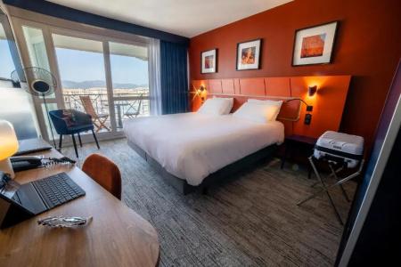 Mercure Thalasso & Spa Port Fréjus - 80