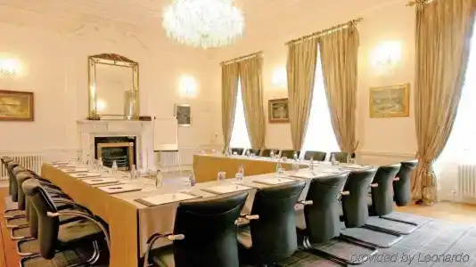 Elegance East - 14