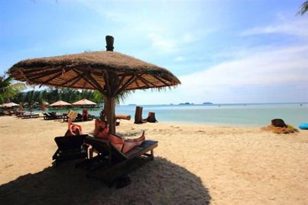 Aana Resort & Spa - 17