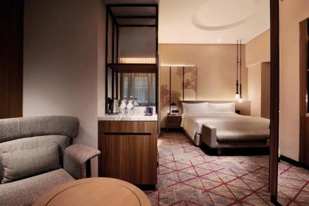 DoubleTree by Hilton Lakeside - 48