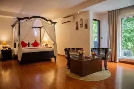 La Rose Suites - 38